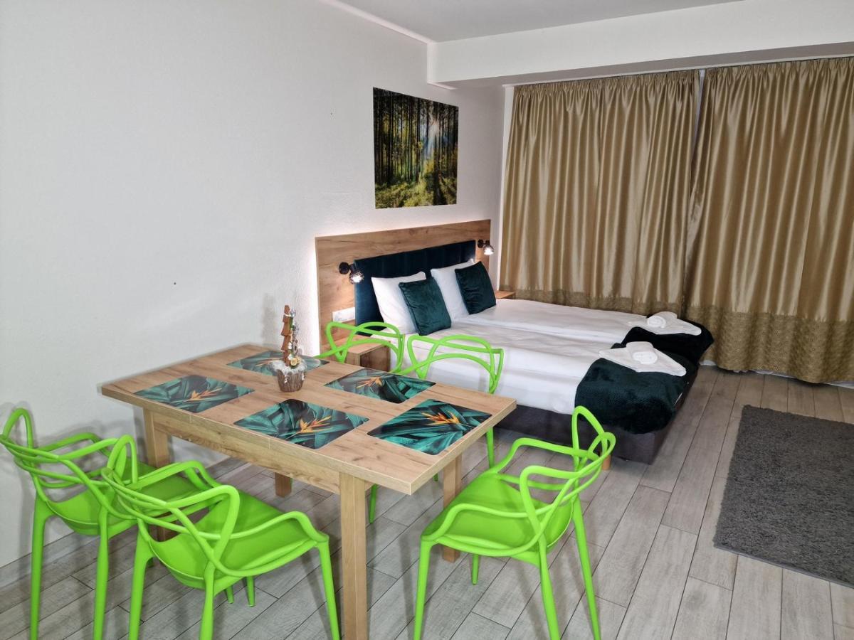 Agat Apartament Czarna Gora Шенна Екстериор снимка
